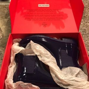 Hunter Refined Chelsea in Neptune.